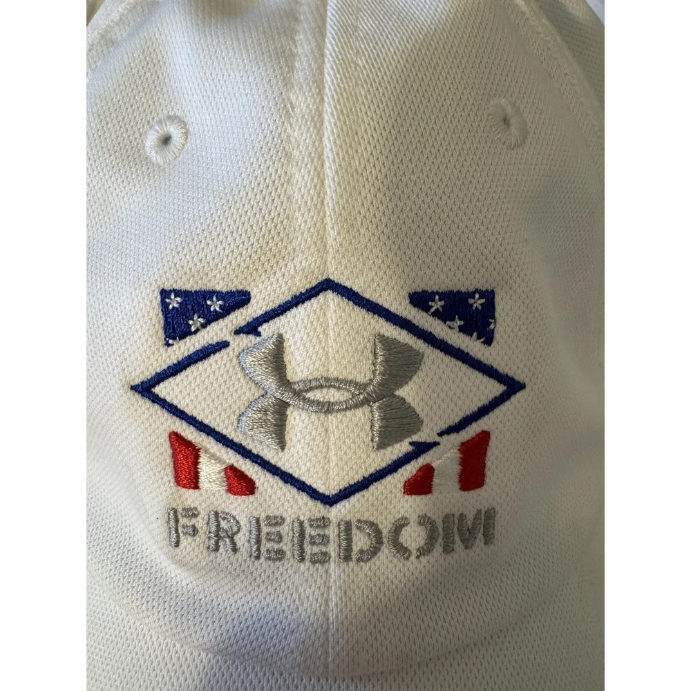 Under Armour Men's UA Freedom Blitzing Adjustable Fit Cap Dad Hat -‎ White USA